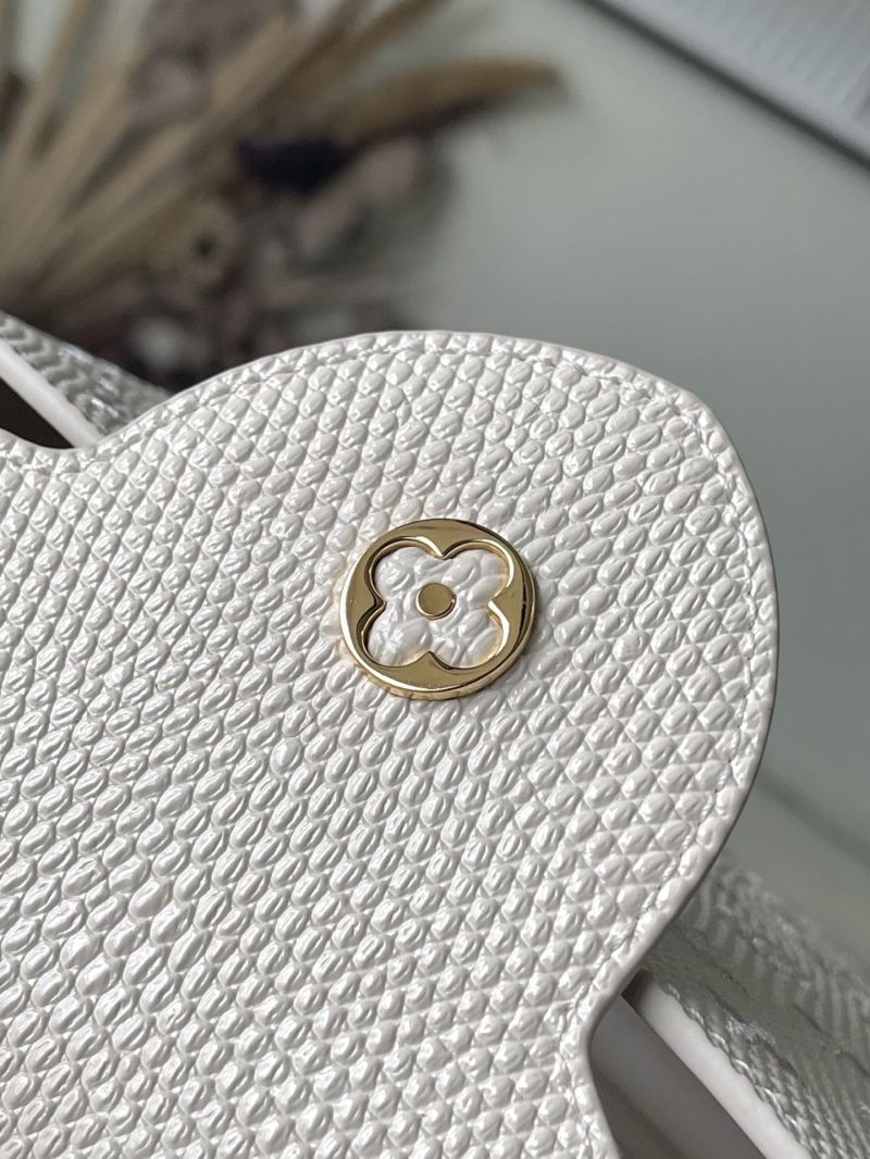 LV Capucines Bags